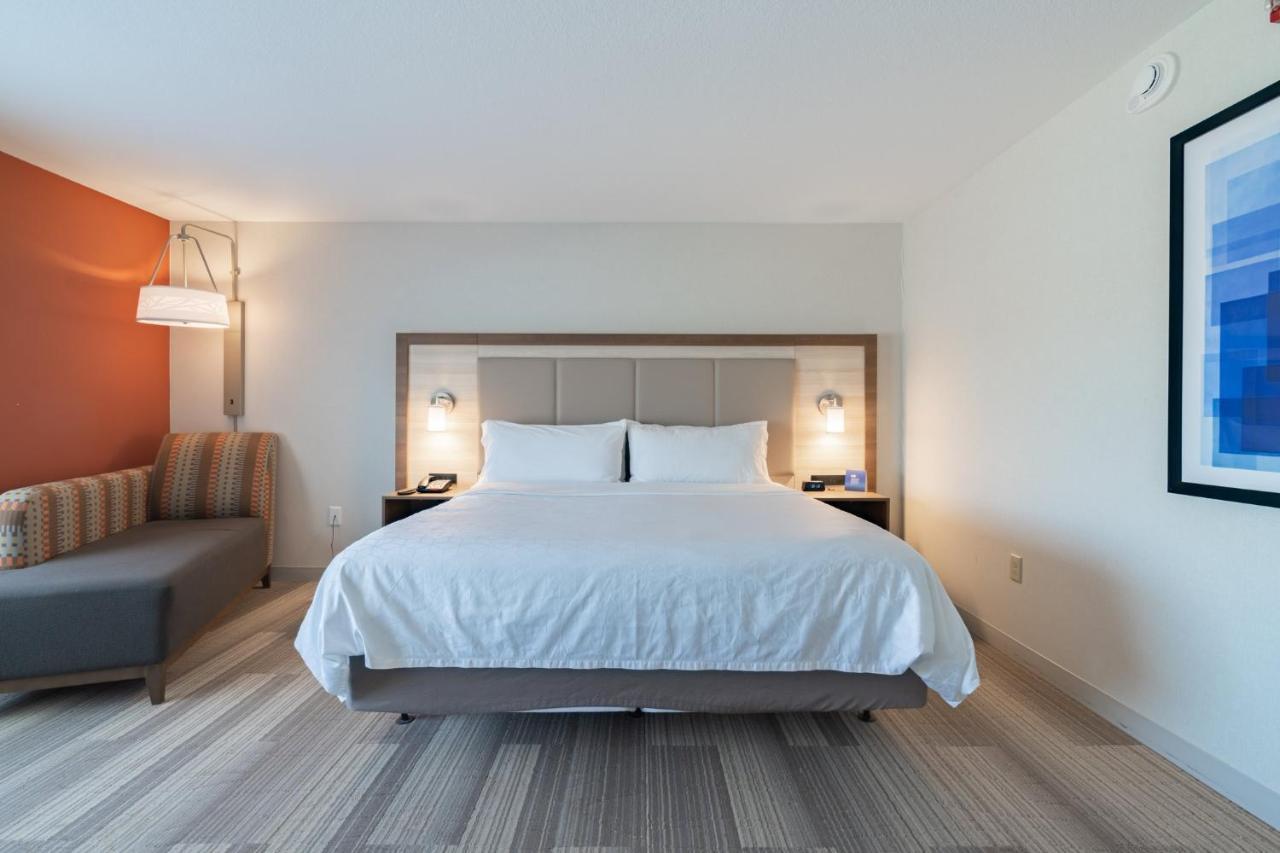 Holiday Inn Express & Suites - Marion By Ihg Exteriör bild