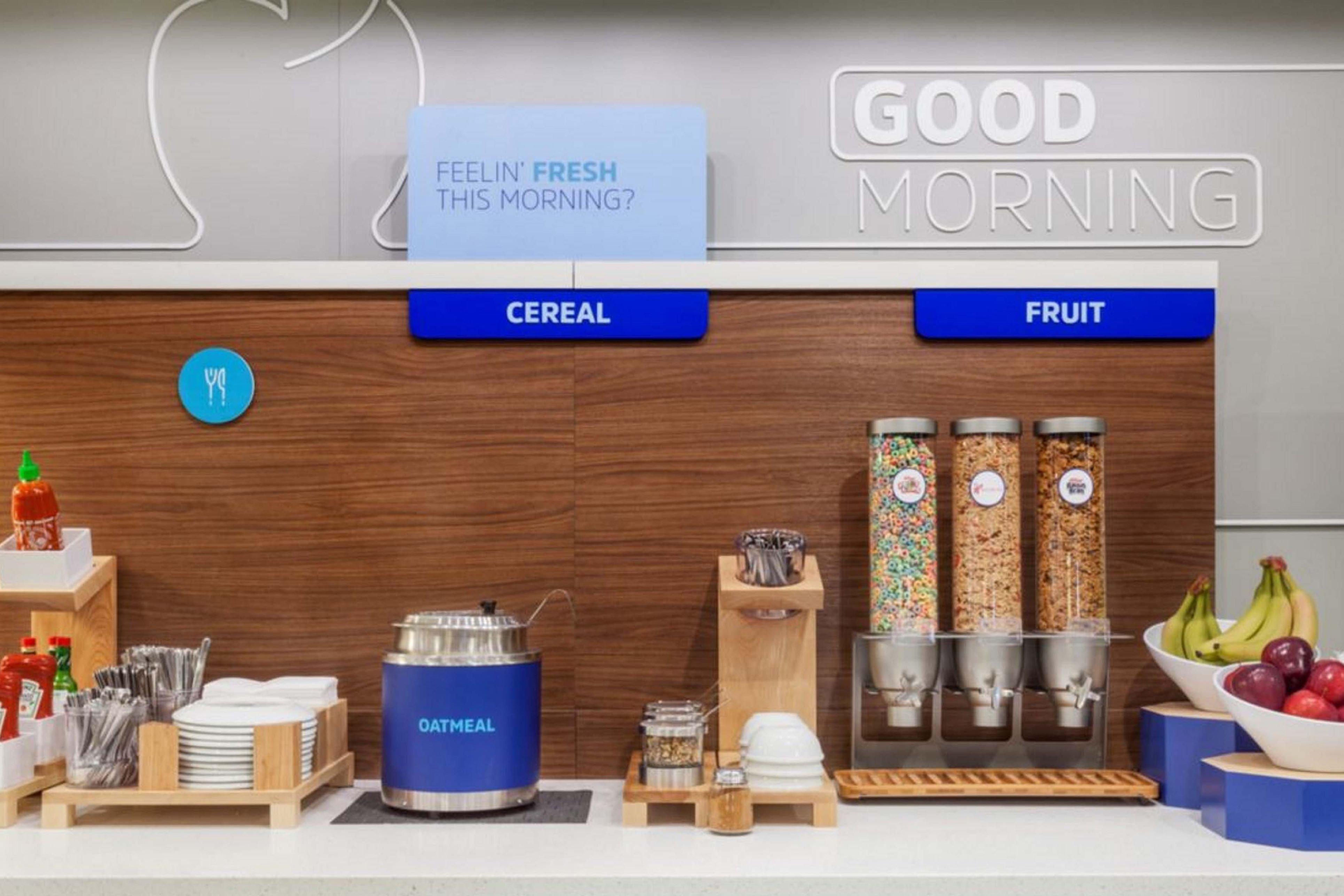 Holiday Inn Express & Suites - Marion By Ihg Exteriör bild