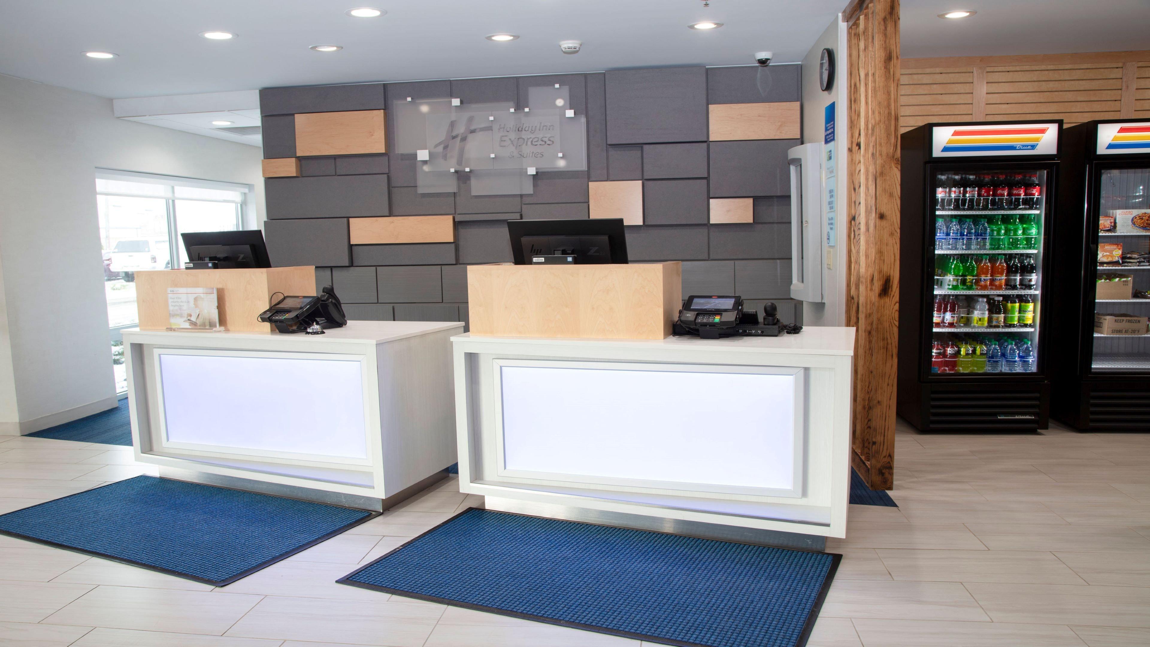 Holiday Inn Express & Suites - Marion By Ihg Exteriör bild